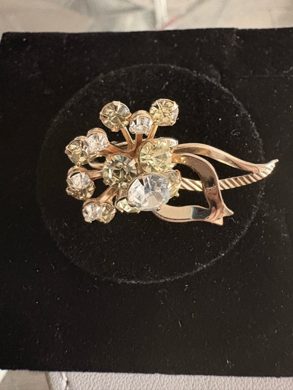 Sarah Coventry Gold Floral Cluster Clip-On Earrings